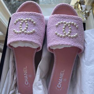 CHANEL 22C PINK PEARL CC LOGO SZ 40